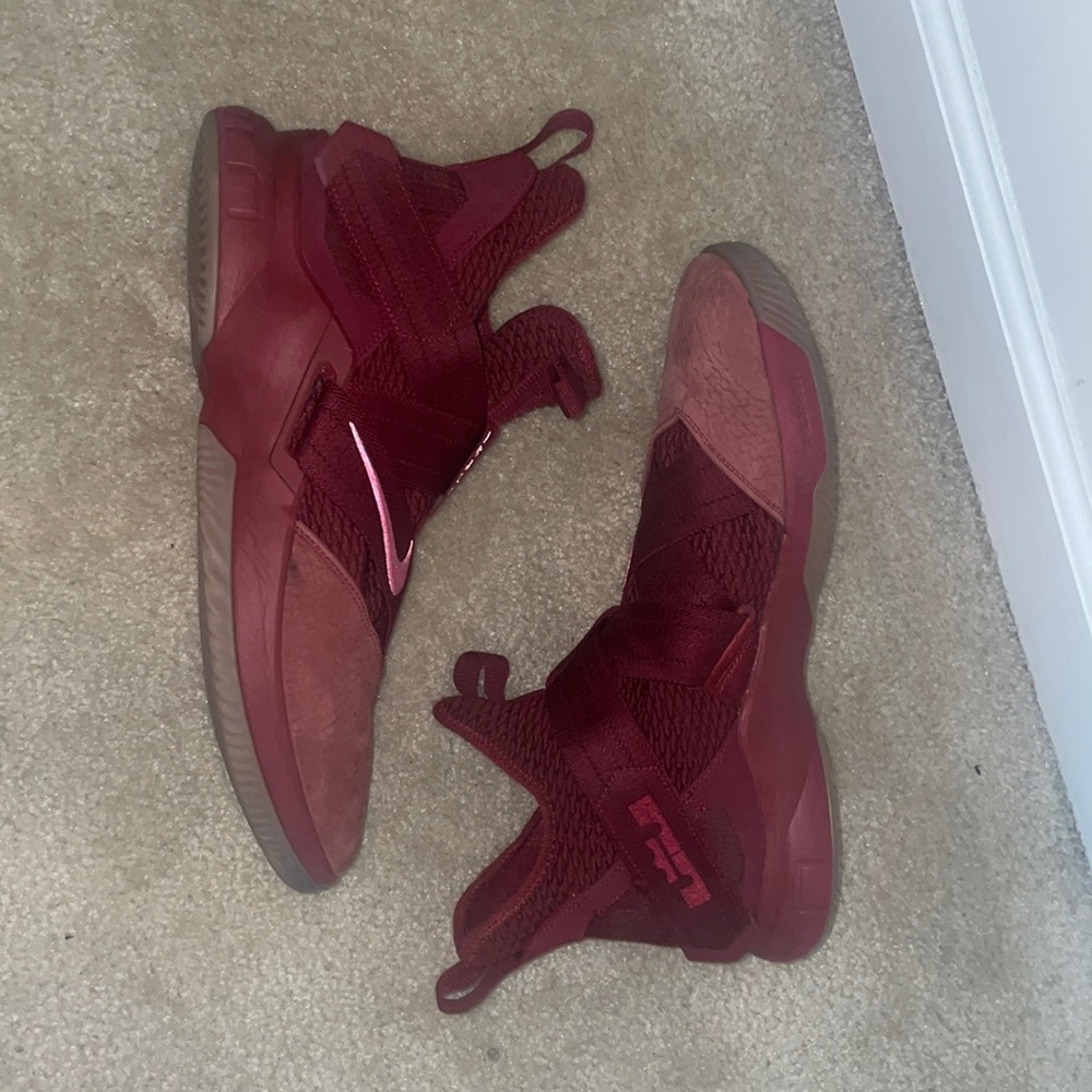 LeBron Soldier XII “Red Gum”